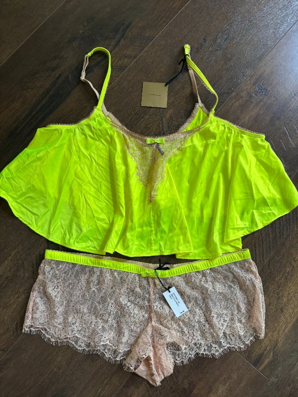 NEW Love Haus by Lord & Taylor Lace Cami & Shorts Set